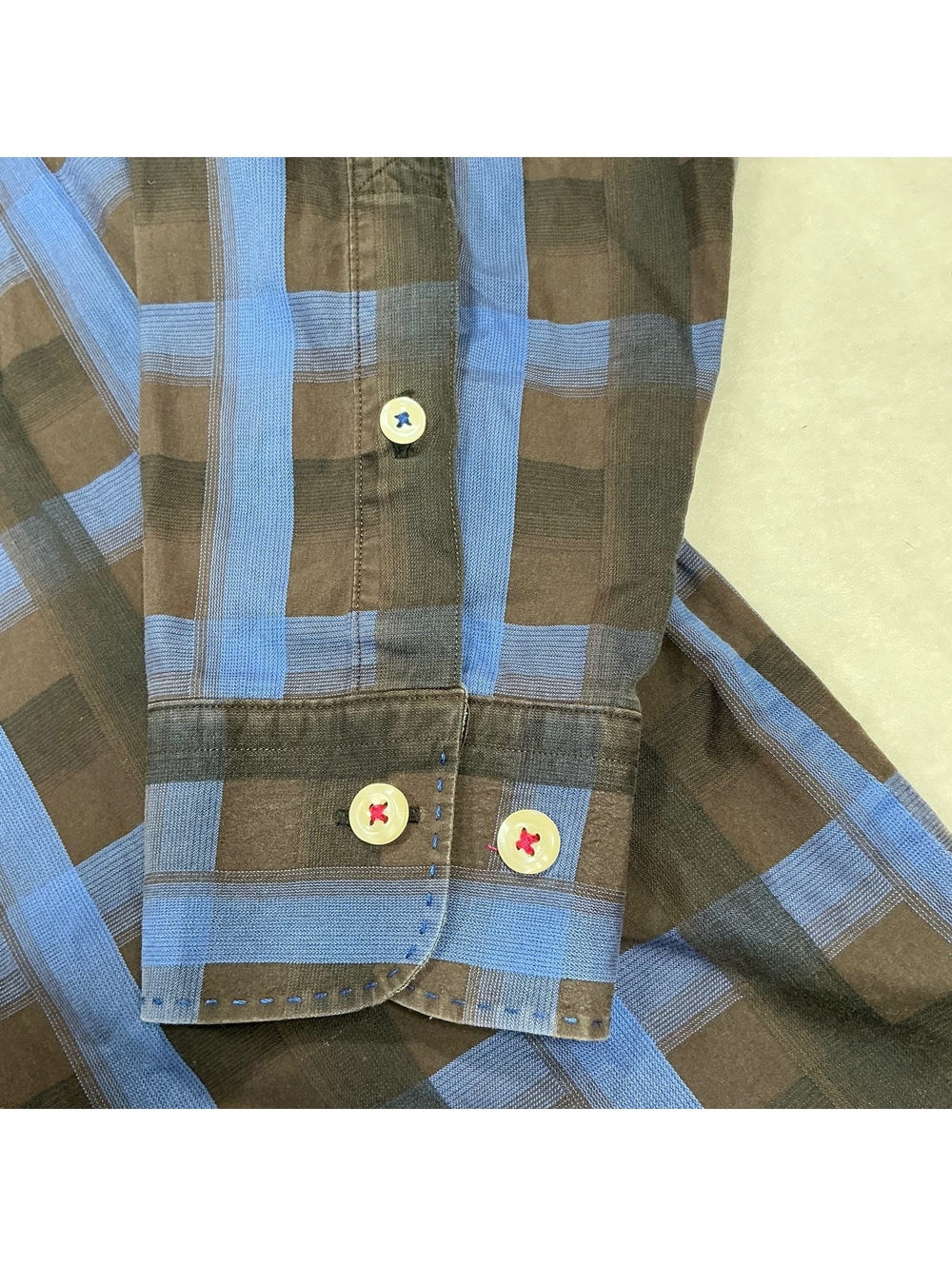 Tommy Bahama Men's Long Sleeve Blue and Brown Plaid Button-Up Shirt 100% Cotton - Picture 6 of 13